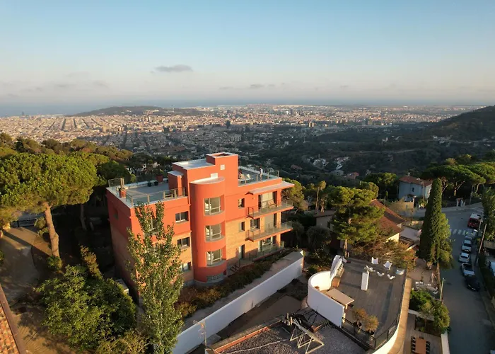 Circles House Coliving & Coworking