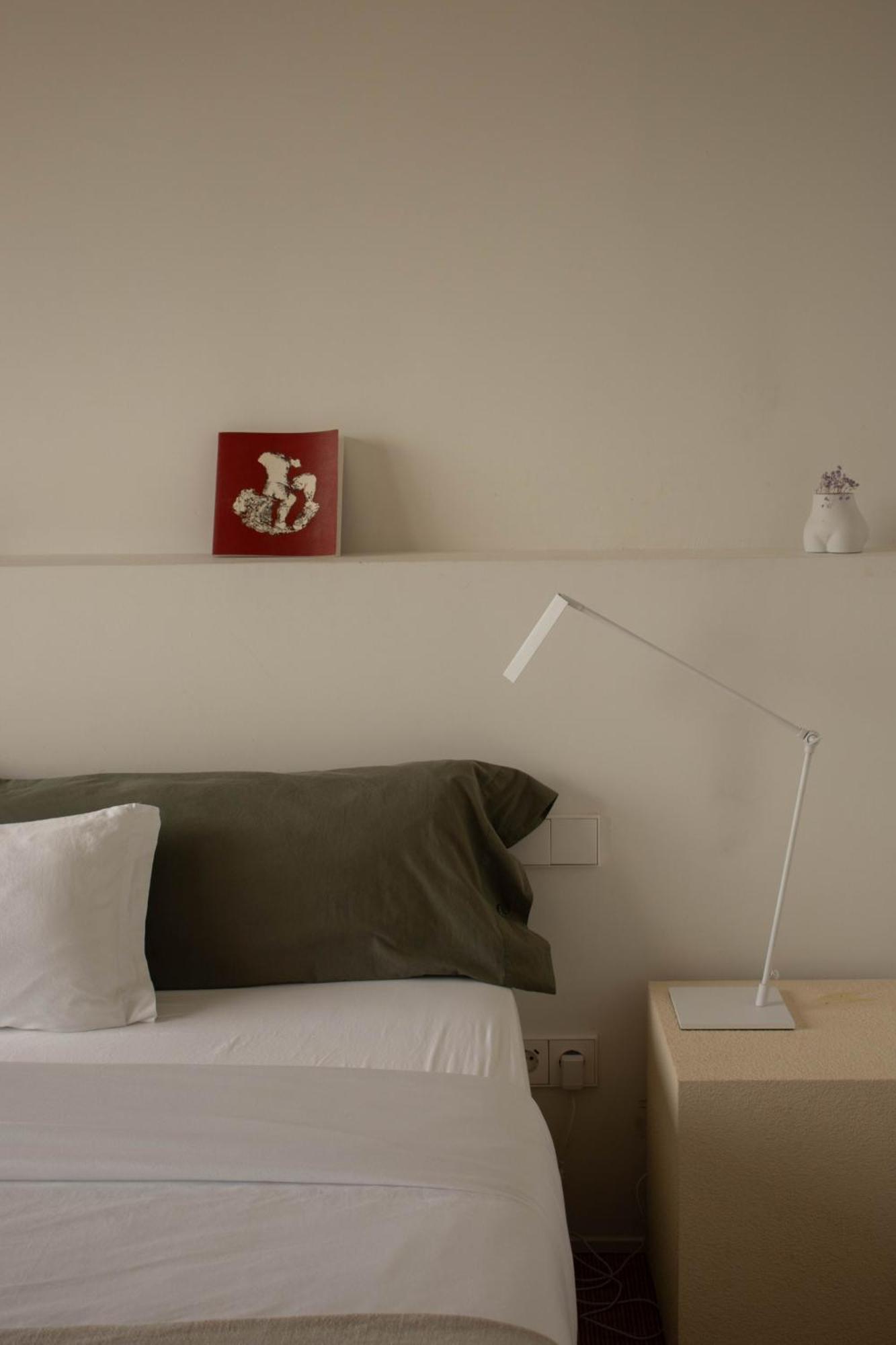 Apartment Circles House Coliving & Coworking