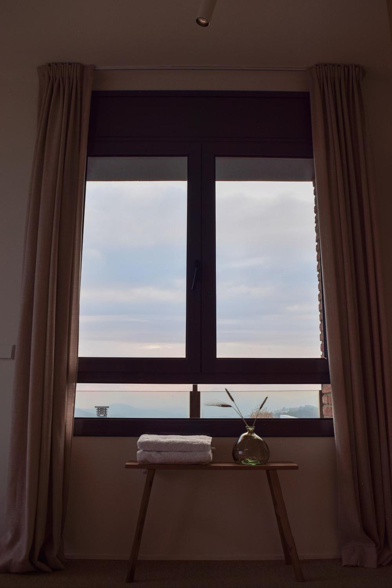 Circles House Coliving & Coworking Apartment *