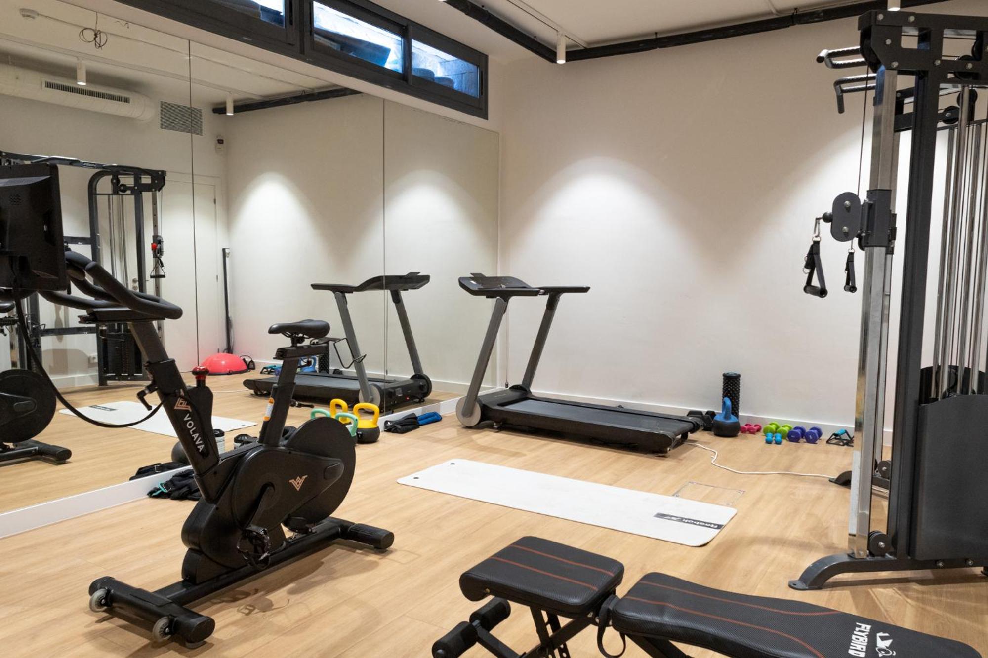 Apartment Circles House Coliving & Coworking