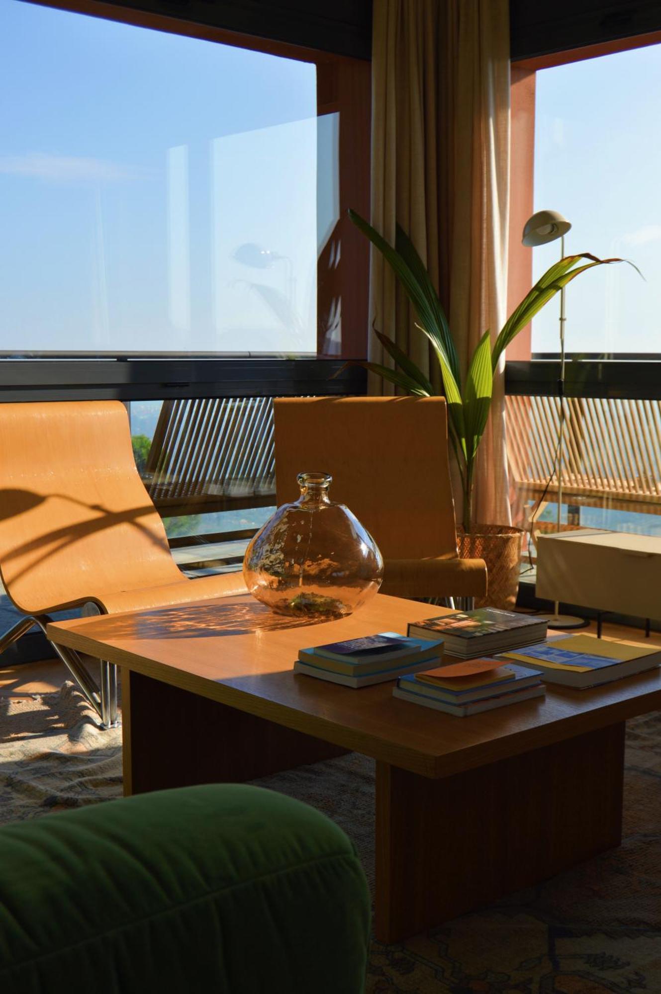 Circles House Coliving & Coworking Apartment *